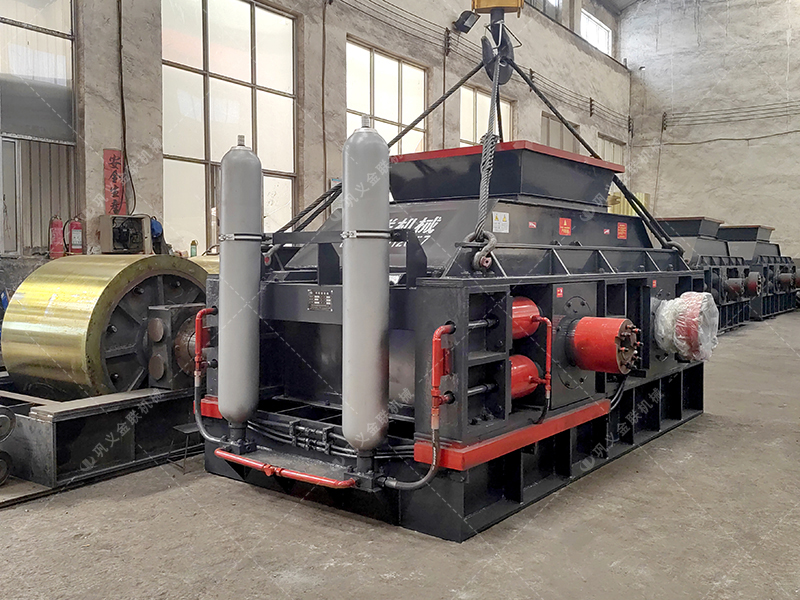 液壓對輥破碎機在石料場中的應用和特點是什么？