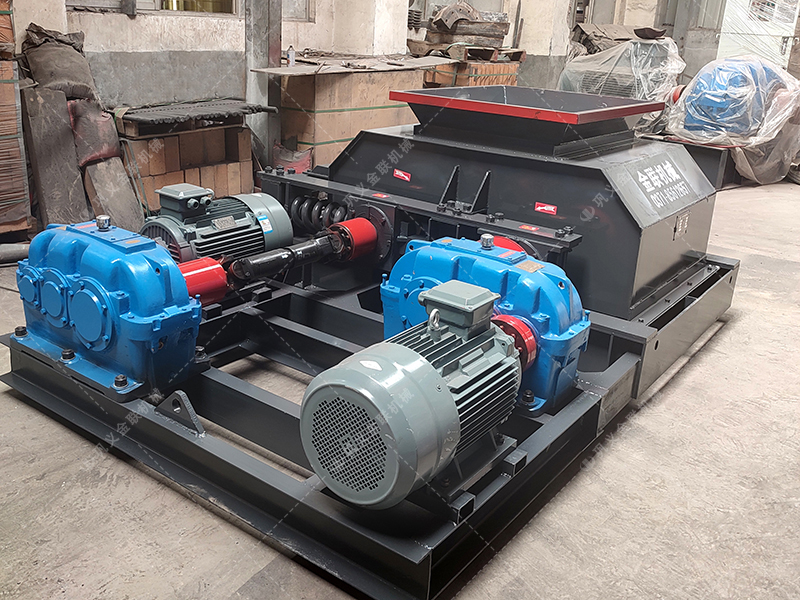 石灰石破碎生產(chǎn)線配雙齒輥合適嗎？關(guān)鍵看這2個指標！