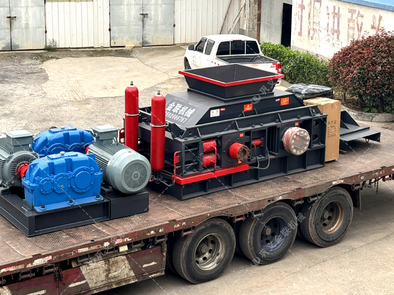 液壓對輥制砂機憑什么宣稱 “高產又穩定”?其耐磨技術的雙重突破是關鍵 液壓對輥制砂機憑什么宣稱 “高產又穩定”?其耐磨技術的雙重突破是關鍵